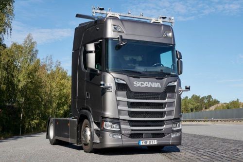 Scania отримала дозвіл випробувати безпілотні вантажівки на реальній автомагістралі