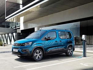 Электрический минивэн PEUGEOT e-RIFTER уже скоро появится в Украине.