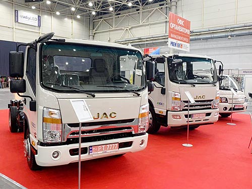 Какие автомобили для бизнеса показали на выставке ComAutoTrans 2020 - бизнес