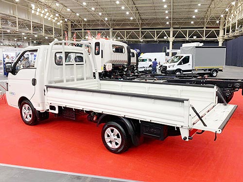 Какие автомобили для бизнеса показали на выставке ComAutoTrans 2020 - бизнес