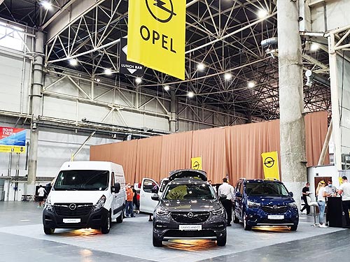 Какие автомобили для бизнеса показали на выставке ComAutoTrans 2020 - бизнес